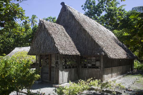 Abaiang traditional church